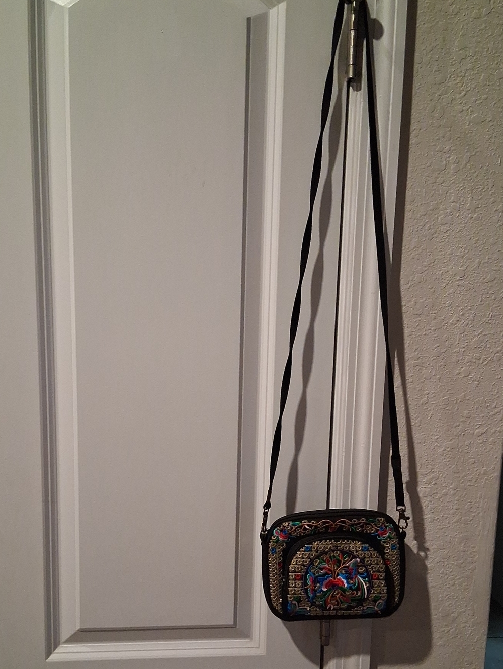 Embroidered Black Crossbody Bag with Multicolor Floral Motif